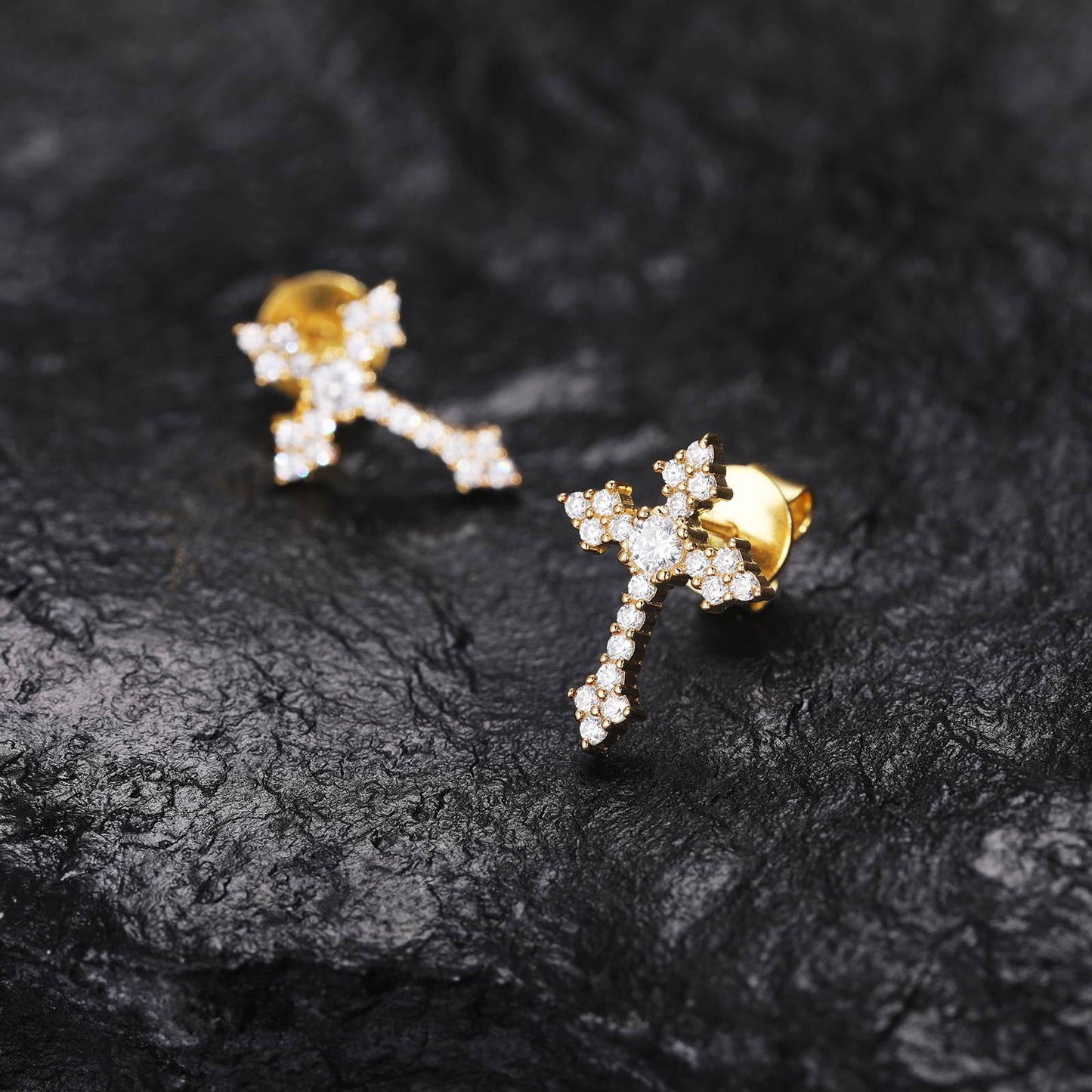 S925 D Color VVS Synthetic Moissanite Cross Prong Stud Earrings For Men Women