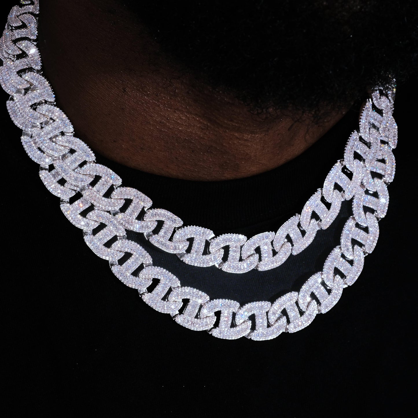 Baguette Chain Link Necklace in White Gold