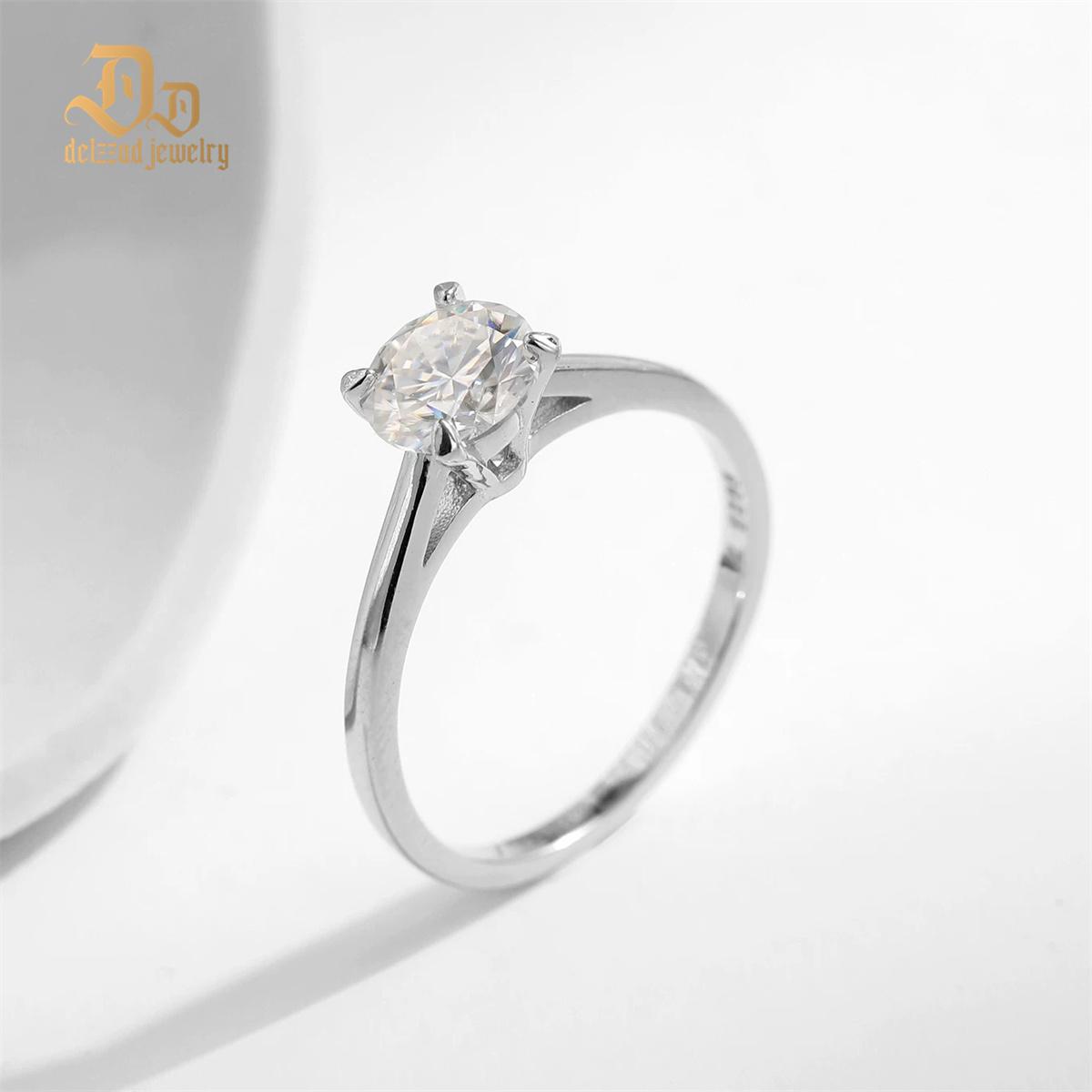 S925 1-2ct Round VVS Synthetic Moissanite Solitaire Four-Prong Ring Band Engagement Wedding Valentine's Day Gifts For Her